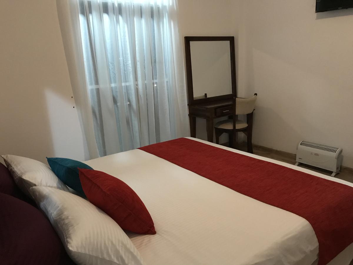 Regal Rose Luxury Holiday Apartments Нувара-Элия Экстерьер фото
