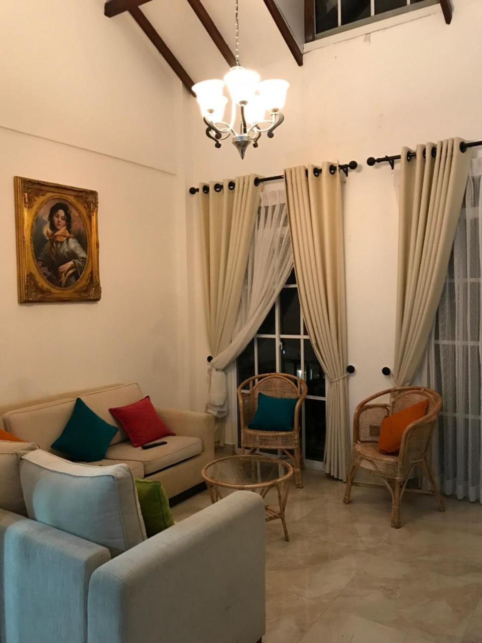 Regal Rose Luxury Holiday Apartments Нувара-Элия Экстерьер фото